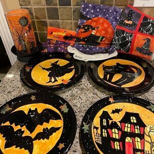 Certified International Halloween Bats Witch Haunted House Black Cat Plates +++